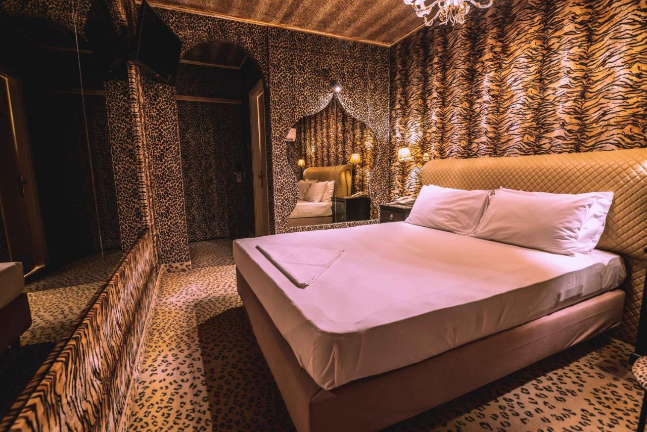 Ruby Rooms Kifisia - Adults Only เอเธนส์ ภายนอก รูปภาพ