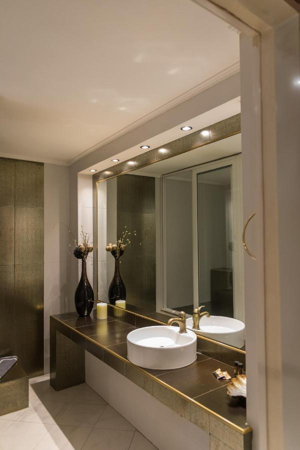 Ruby Rooms Kifisia - Adults Only เอเธนส์ ภายนอก รูปภาพ