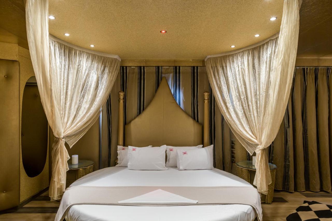 Ruby Rooms Kifisia - Adults Only เอเธนส์ ภายนอก รูปภาพ